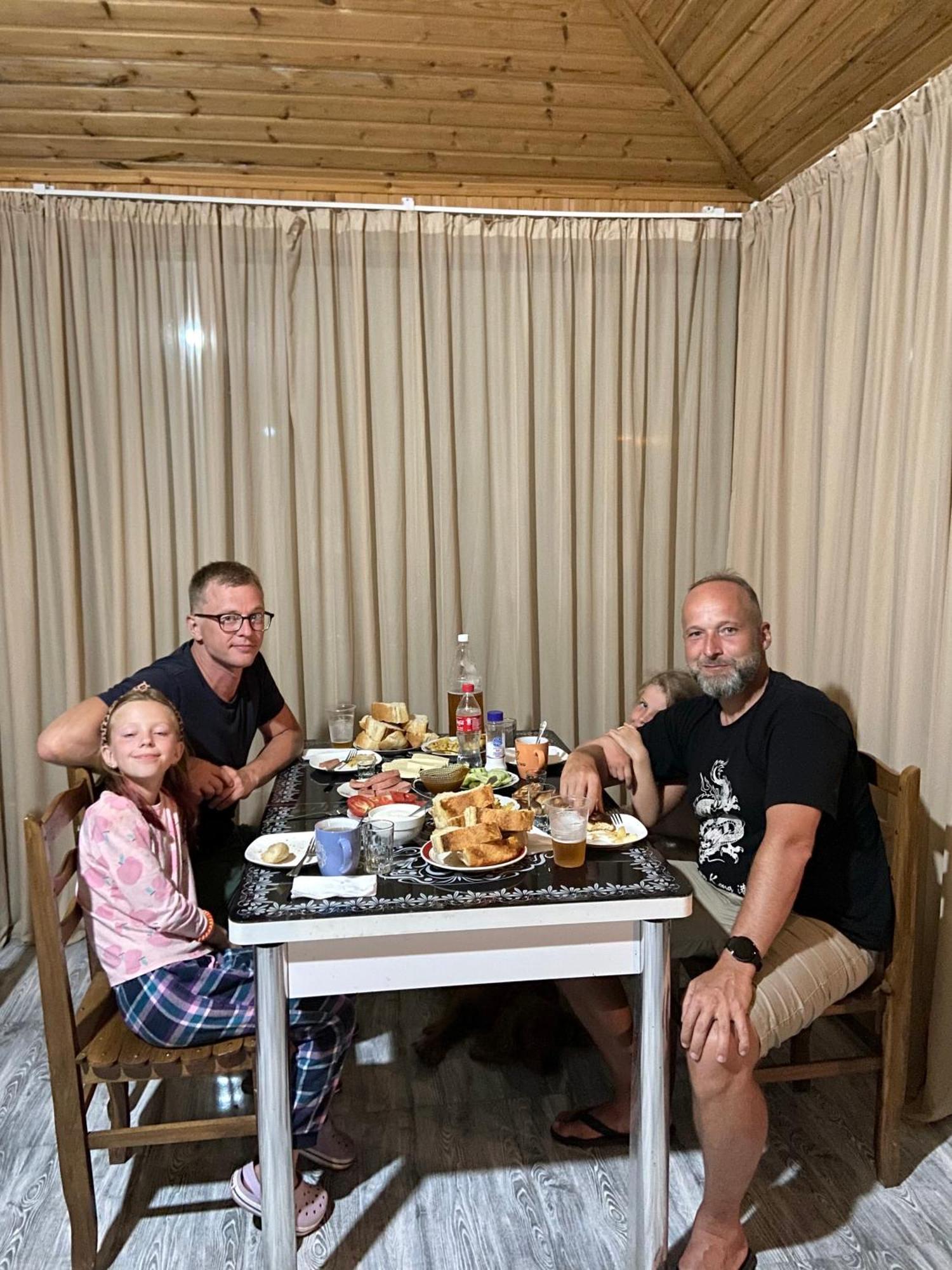 Hotel Doko Martvili Eksteriør billede